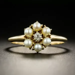 Pearl Cluster Ring
